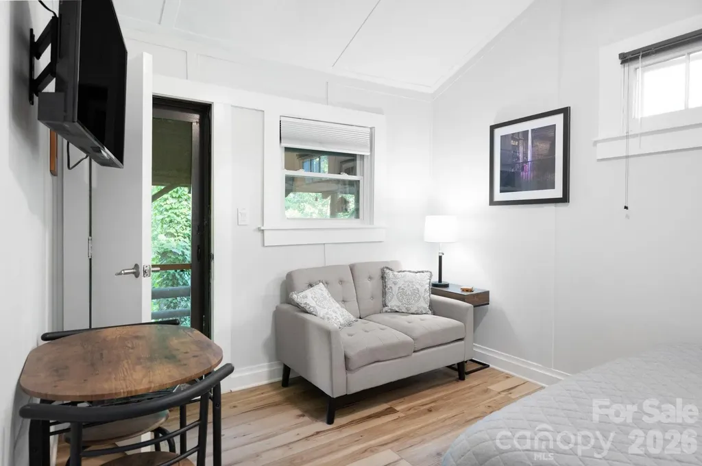 15 And 16 Cottage Drive Asheville NC 28805