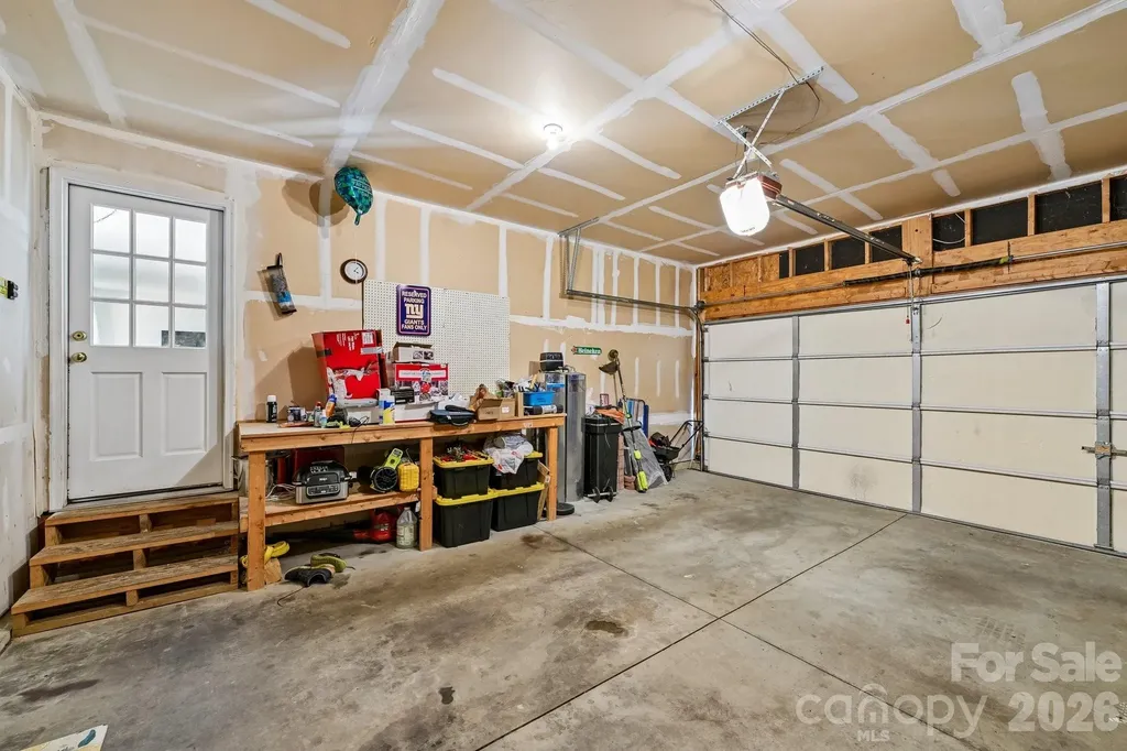 9338 Golden Pond Drive Charlotte NC 28269