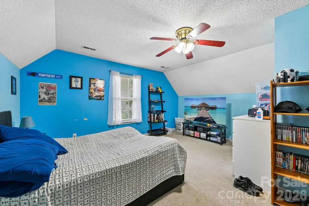 9338 Golden Pond Drive Charlotte NC 28269
