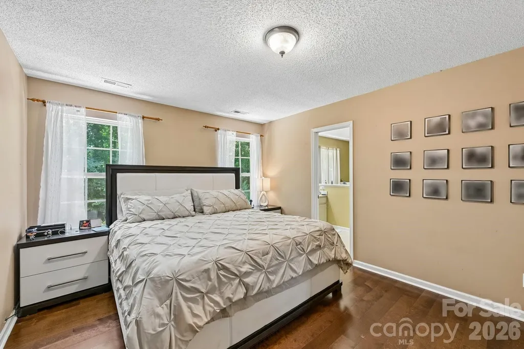 9338 Golden Pond Drive Charlotte NC 28269
