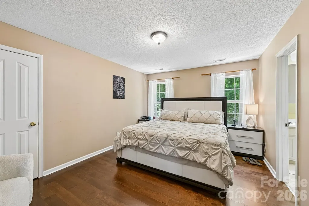 9338 Golden Pond Drive Charlotte NC 28269