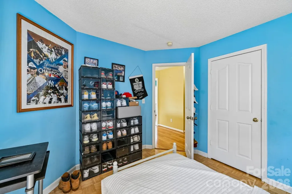 9338 Golden Pond Drive Charlotte NC 28269