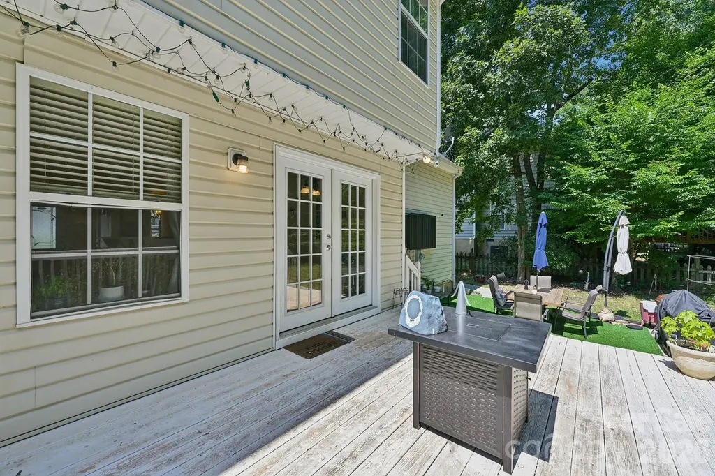 9338 Golden Pond Drive Charlotte NC 28269