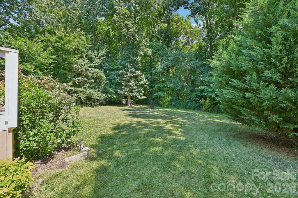 9338 Golden Pond Drive Charlotte NC 28269