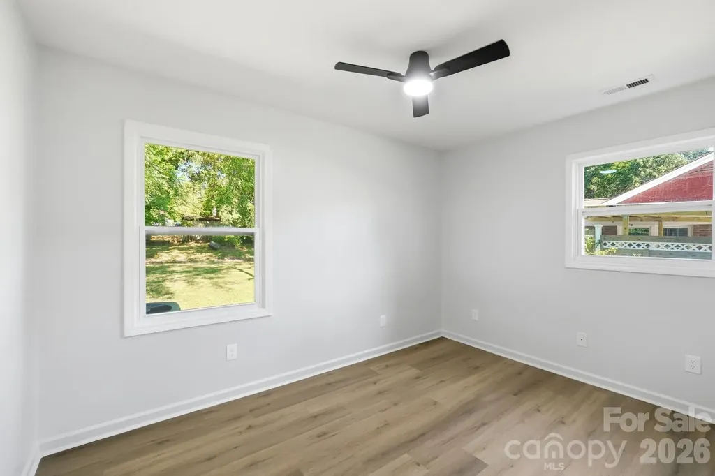 9828 Starwood Drive Charlotte NC 28215
