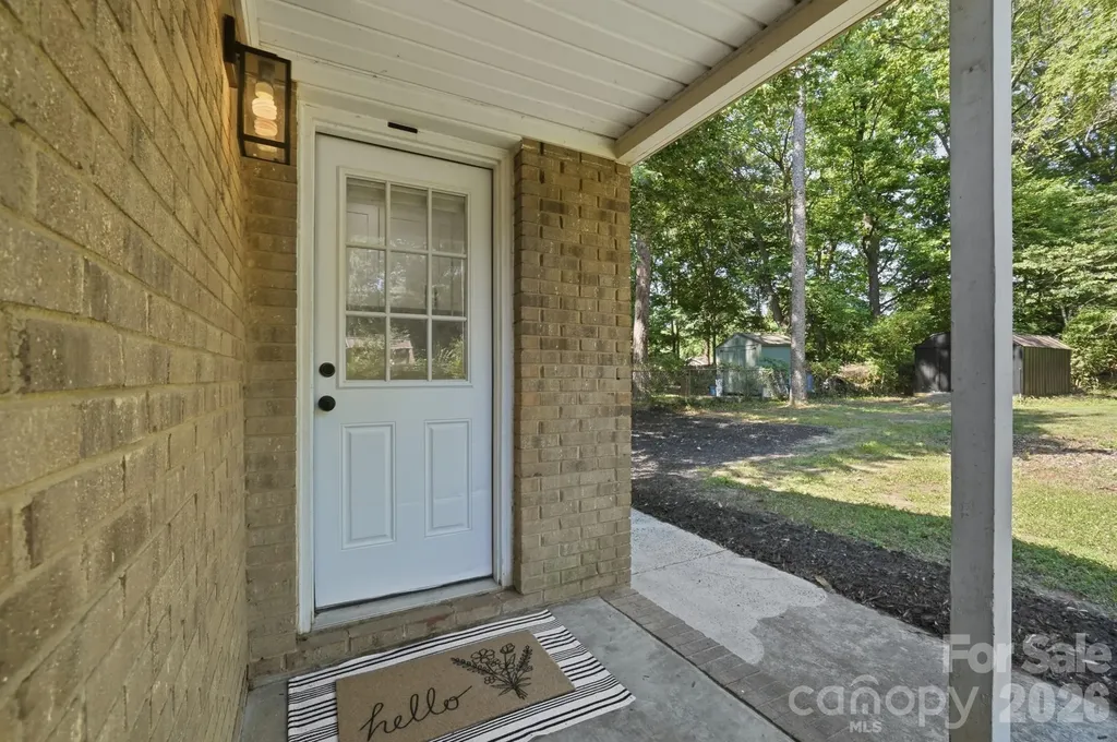 9828 Starwood Drive Charlotte NC 28215