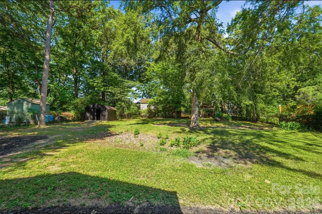 9828 Starwood Drive Charlotte NC 28215