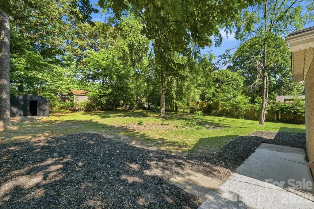 9828 Starwood Drive Charlotte NC 28215