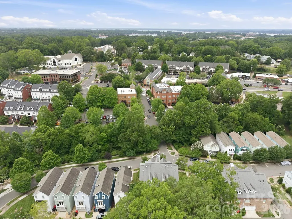 425 Spring Street Davidson NC 28036