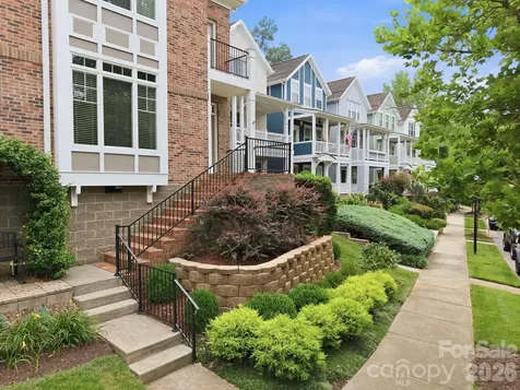 425 Spring Street Davidson NC 28036