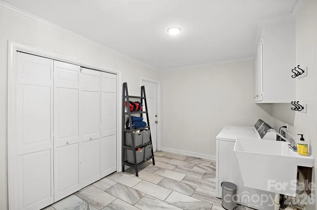 2726 Wamath Drive Charlotte NC 28210