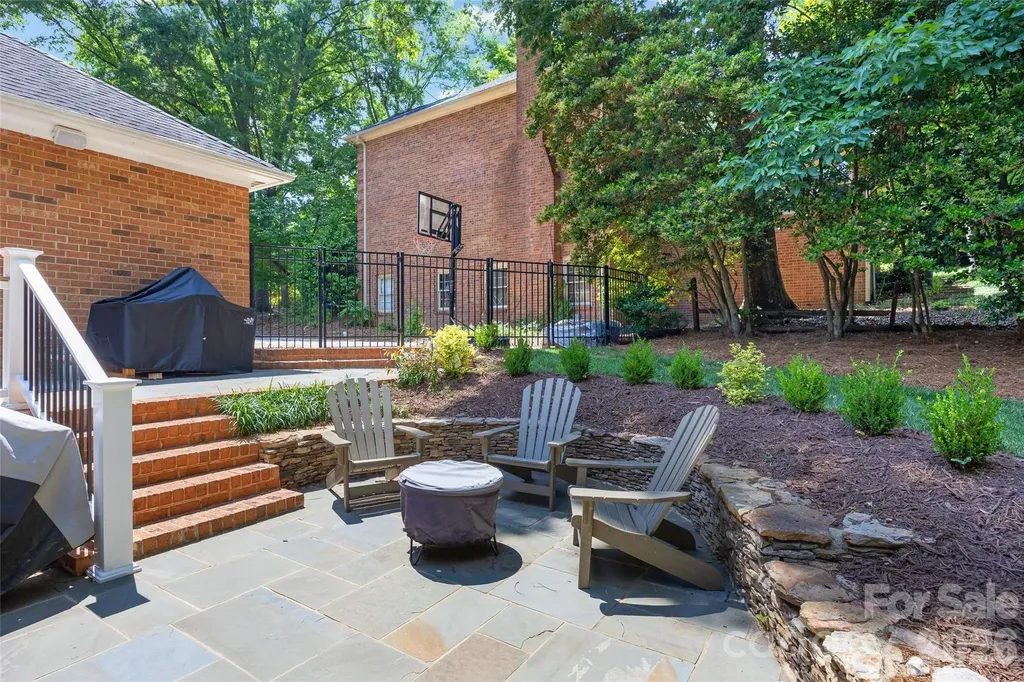 2726 Wamath Drive Charlotte NC 28210