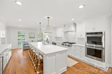 2726 Wamath Drive Charlotte NC 28210