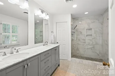 2726 Wamath Drive Charlotte NC 28210