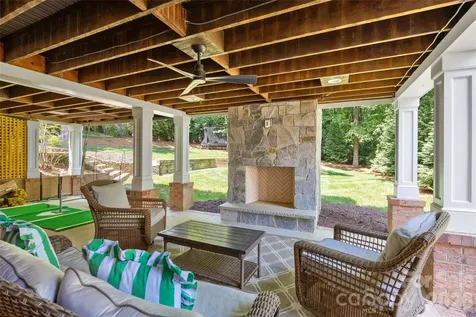 2726 Wamath Drive Charlotte NC 28210