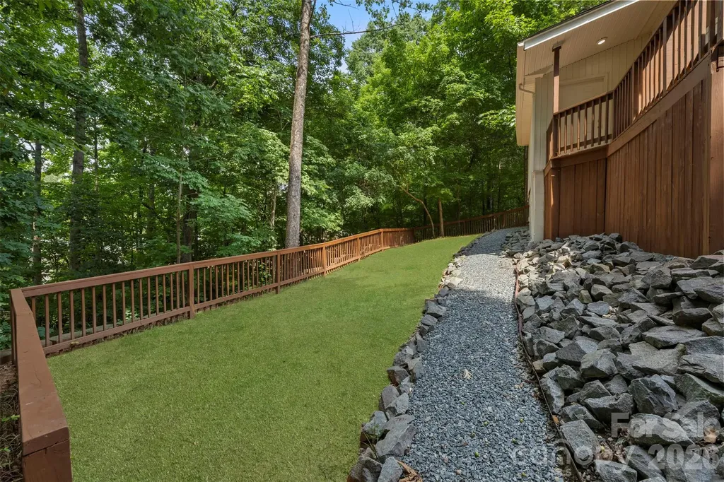 7434 Kilcullen Drive Charlotte NC 28270