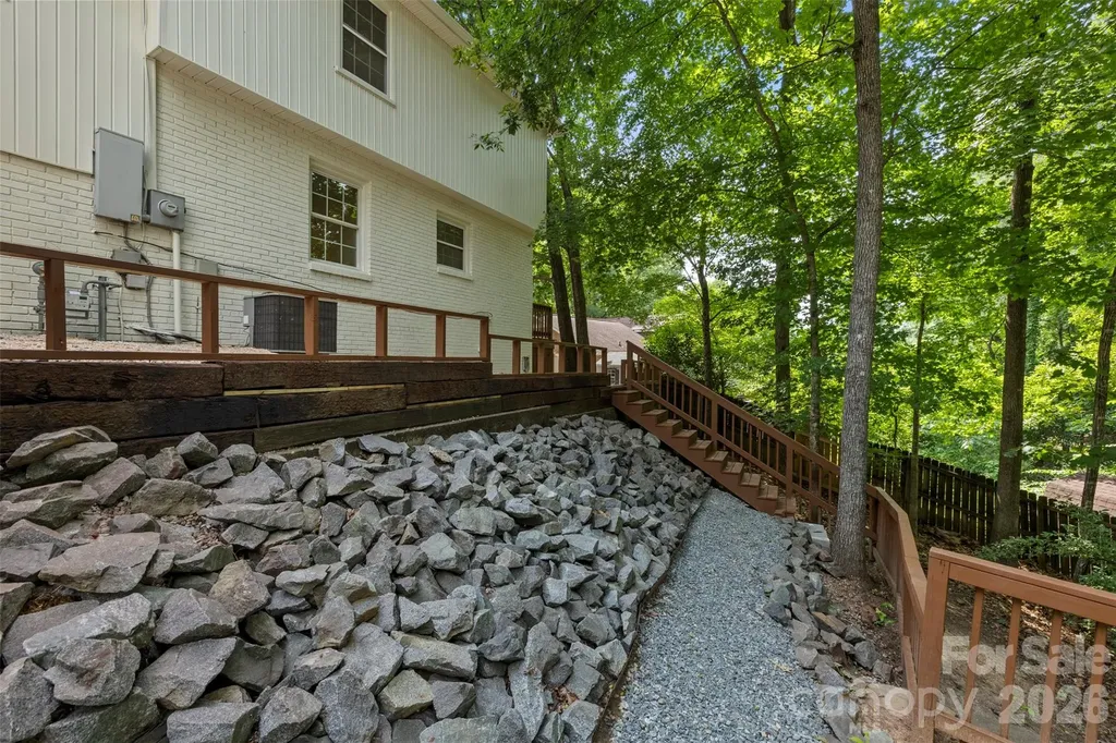 7434 Kilcullen Drive Charlotte NC 28270
