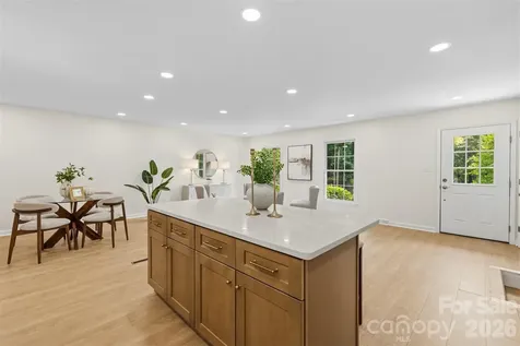 7434 Kilcullen Drive Charlotte NC 28270