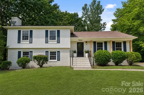 7434 Kilcullen Drive Charlotte NC 28270