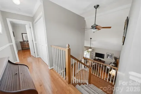 5666 Gold Creek Bay Drive Hickory NC 28601