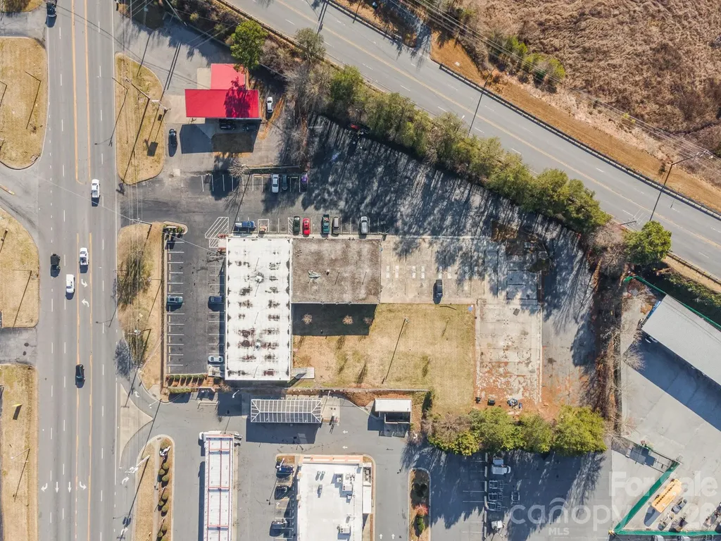 325 SW Hwy 70 Highway Hickory NC 28602