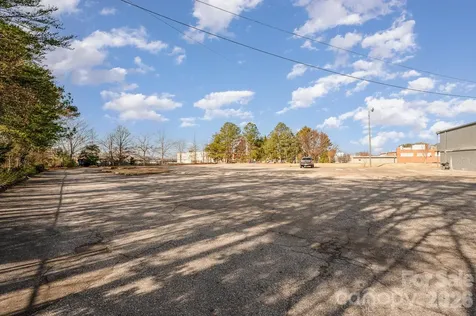 325 SW Hwy 70 Highway Hickory NC 28602