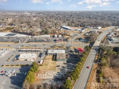 325 SW Hwy 70 Highway Hickory NC 28602
