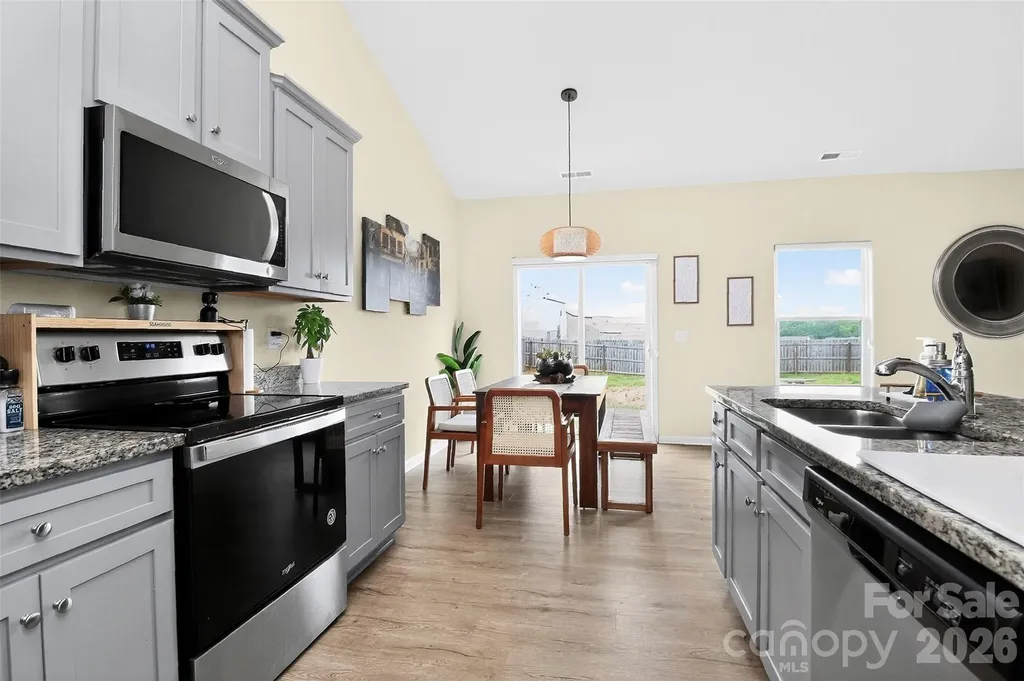1120 Culver Spring Way Charlotte NC 28215