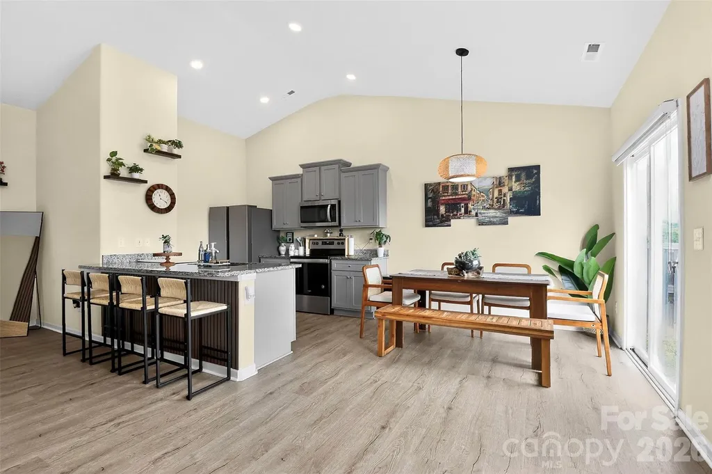 1120 Culver Spring Way Charlotte NC 28215