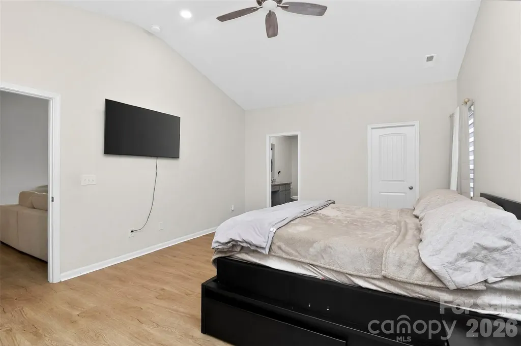 1120 Culver Spring Way Charlotte NC 28215