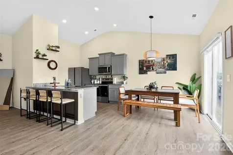 1120 Culver Spring Way Charlotte NC 28215