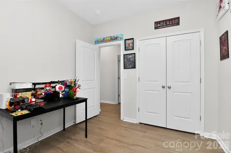 1120 Culver Spring Way Charlotte NC 28215