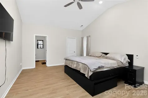 1120 Culver Spring Way Charlotte NC 28215