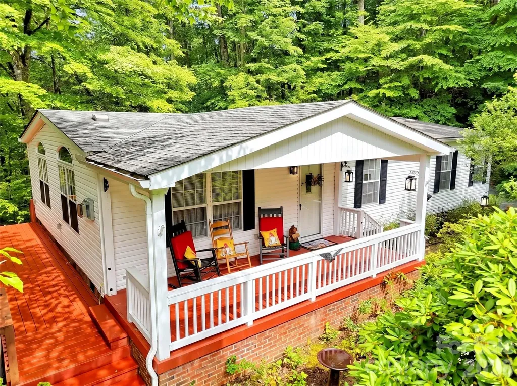 315 Oakstone Drive Waynesville NC 28785