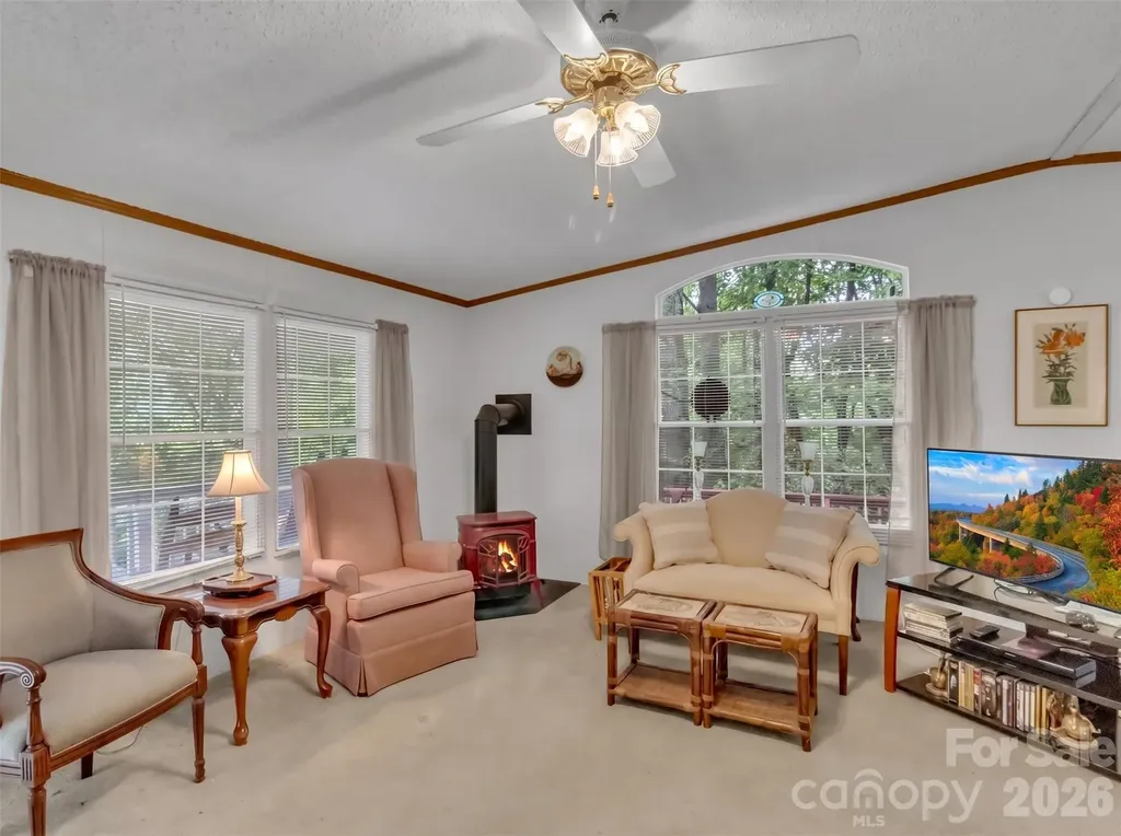 315 Oakstone Drive Waynesville NC 28785
