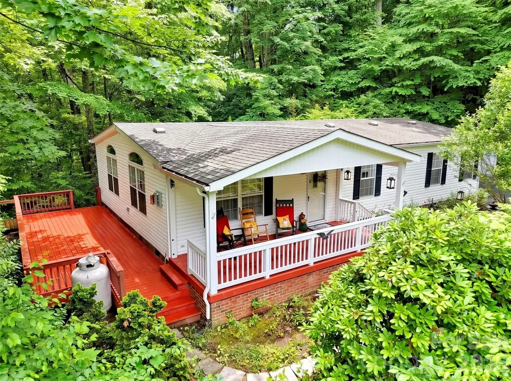 315 Oakstone Drive Waynesville NC 28785
