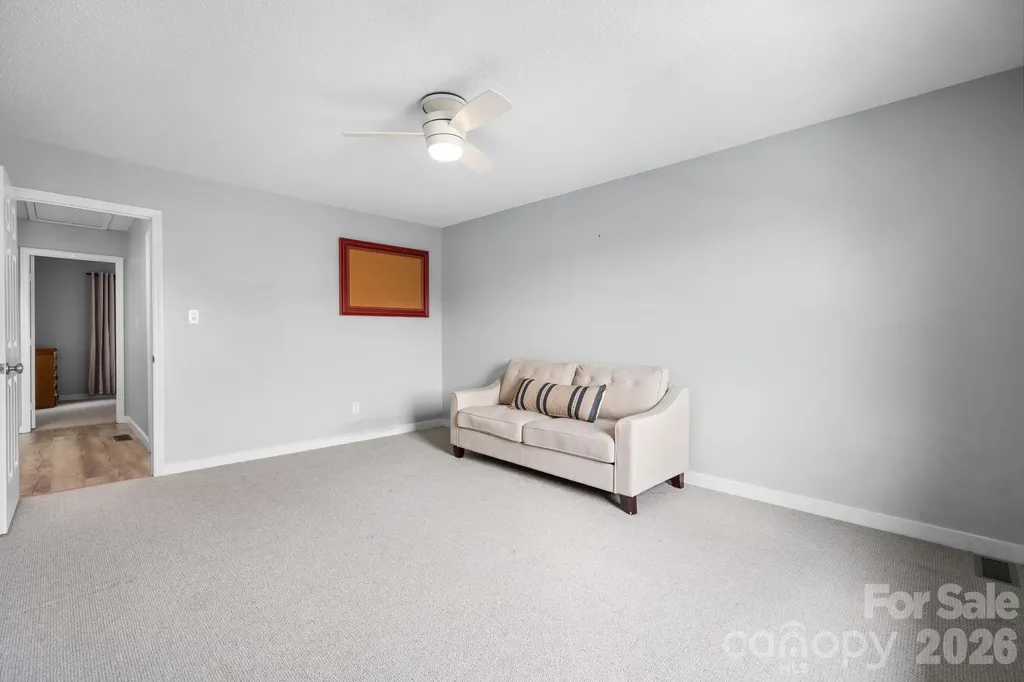 1330 5th Street NE Hickory NC 28601