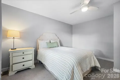 1330 5th Street NE Hickory NC 28601