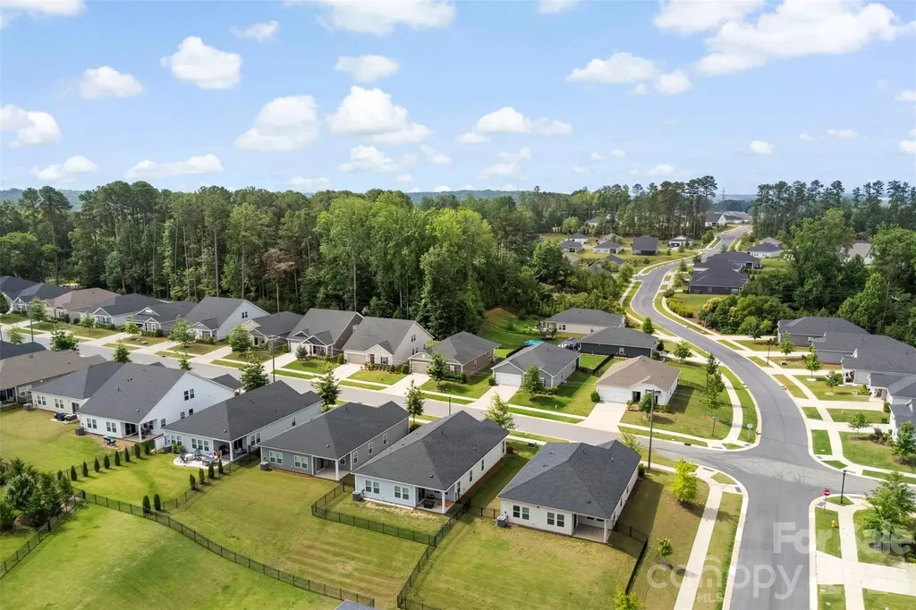 4522 Bright Road Charlotte NC 28214