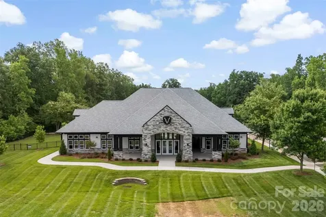 4522 Bright Road Charlotte NC 28214