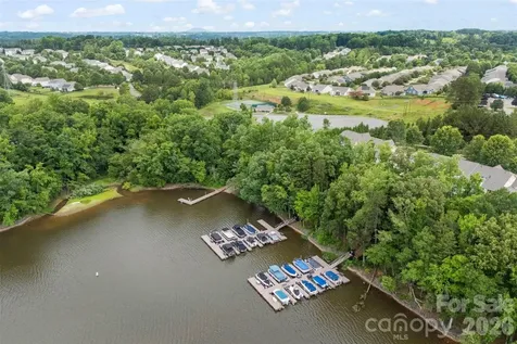 4522 Bright Road Charlotte NC 28214