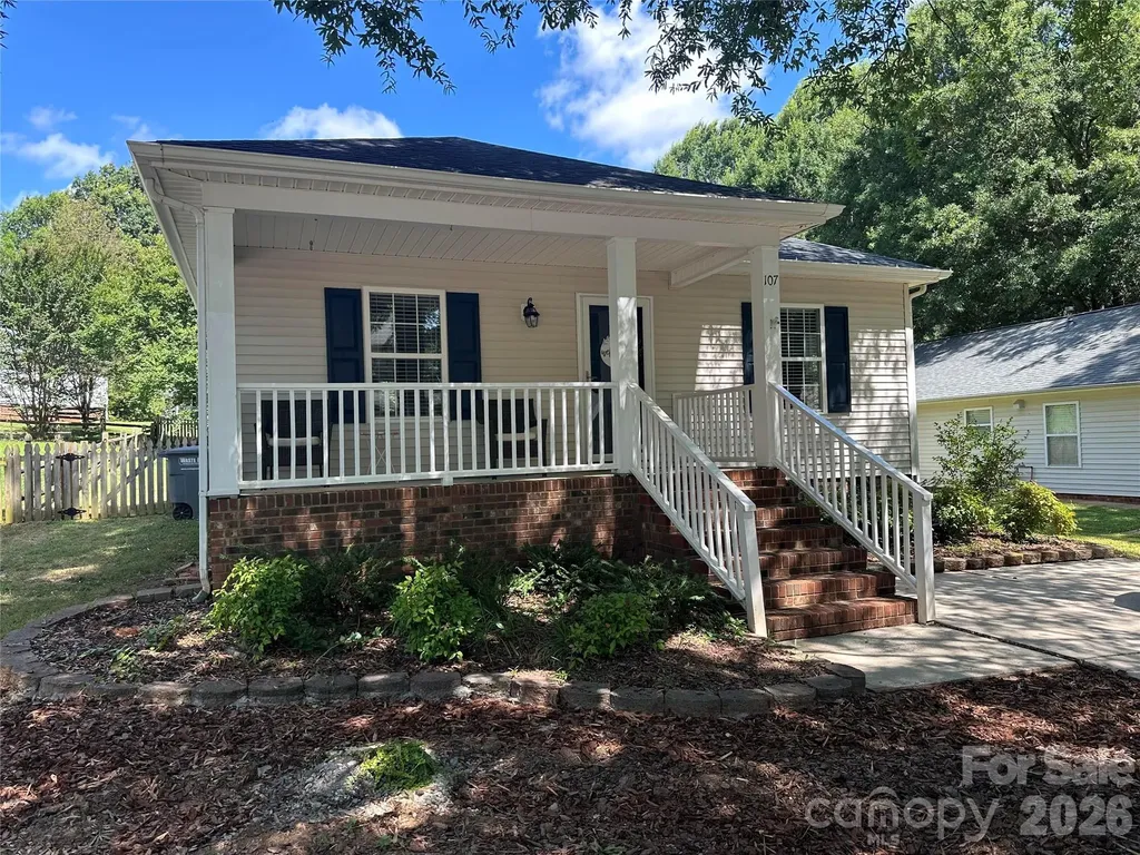 107 Watson Street Belmont NC 28012