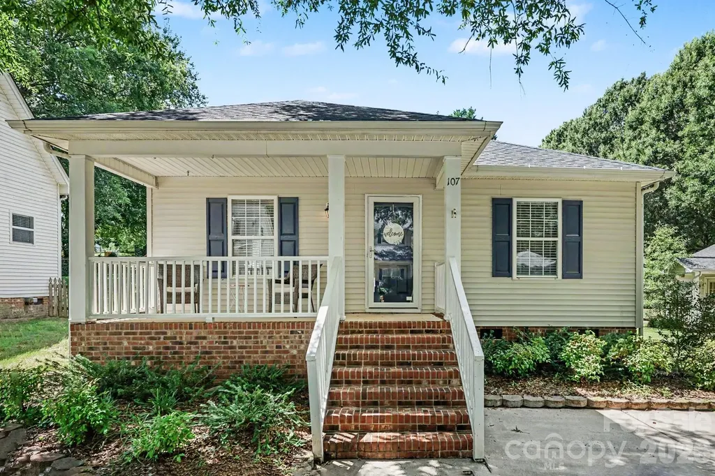 107 Watson Street Belmont NC 28012