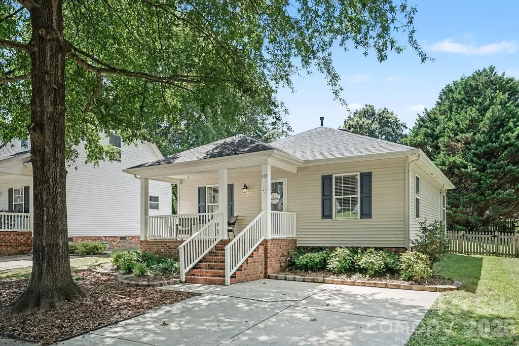 107 Watson Street Belmont NC 28012