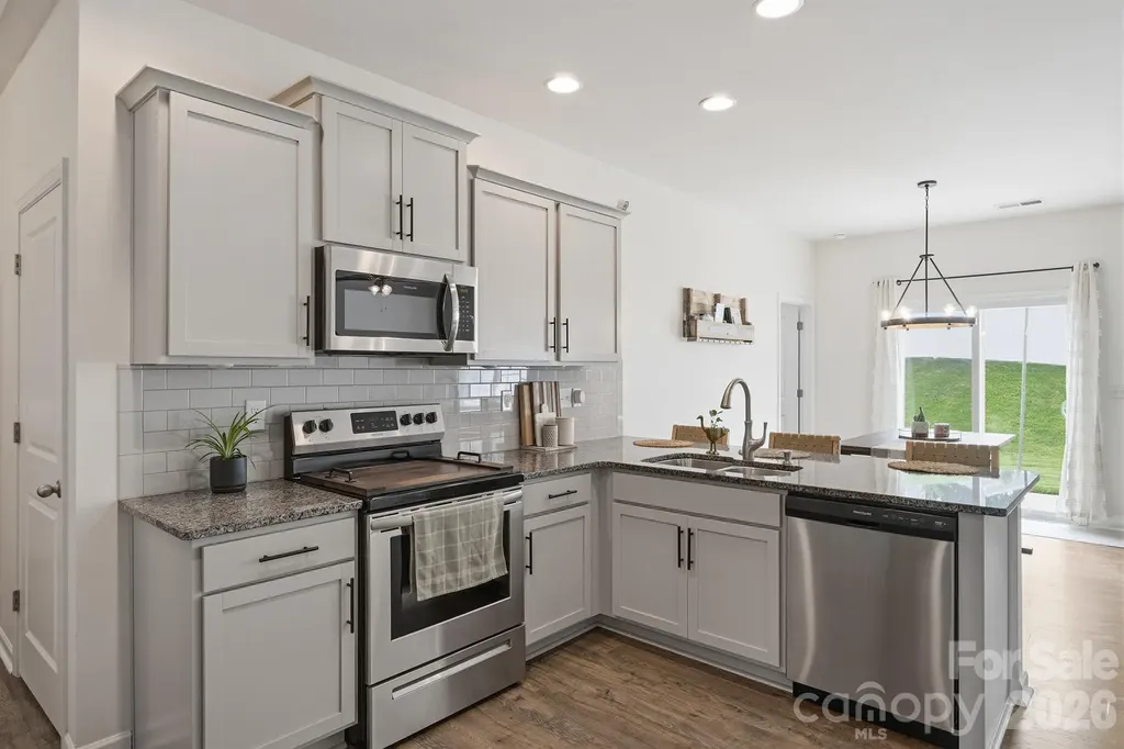 7004 Branch Fork Road Charlotte NC 28215