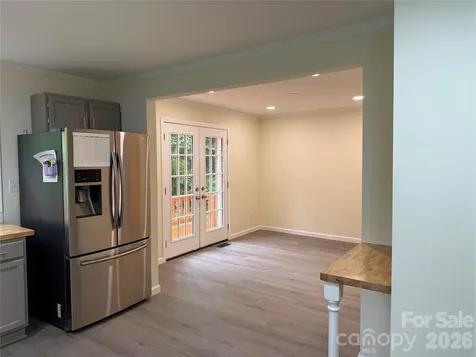 32 Mayfair Drive Candler NC 28715