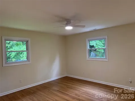 32 Mayfair Drive Candler NC 28715