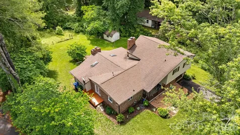 32 Mayfair Drive Candler NC 28715