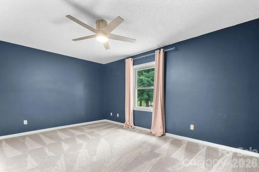 1330 5th Street NE Hickory NC 28601