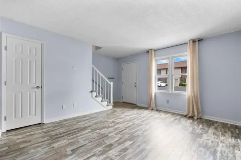 1330 5th Street NE Hickory NC 28601